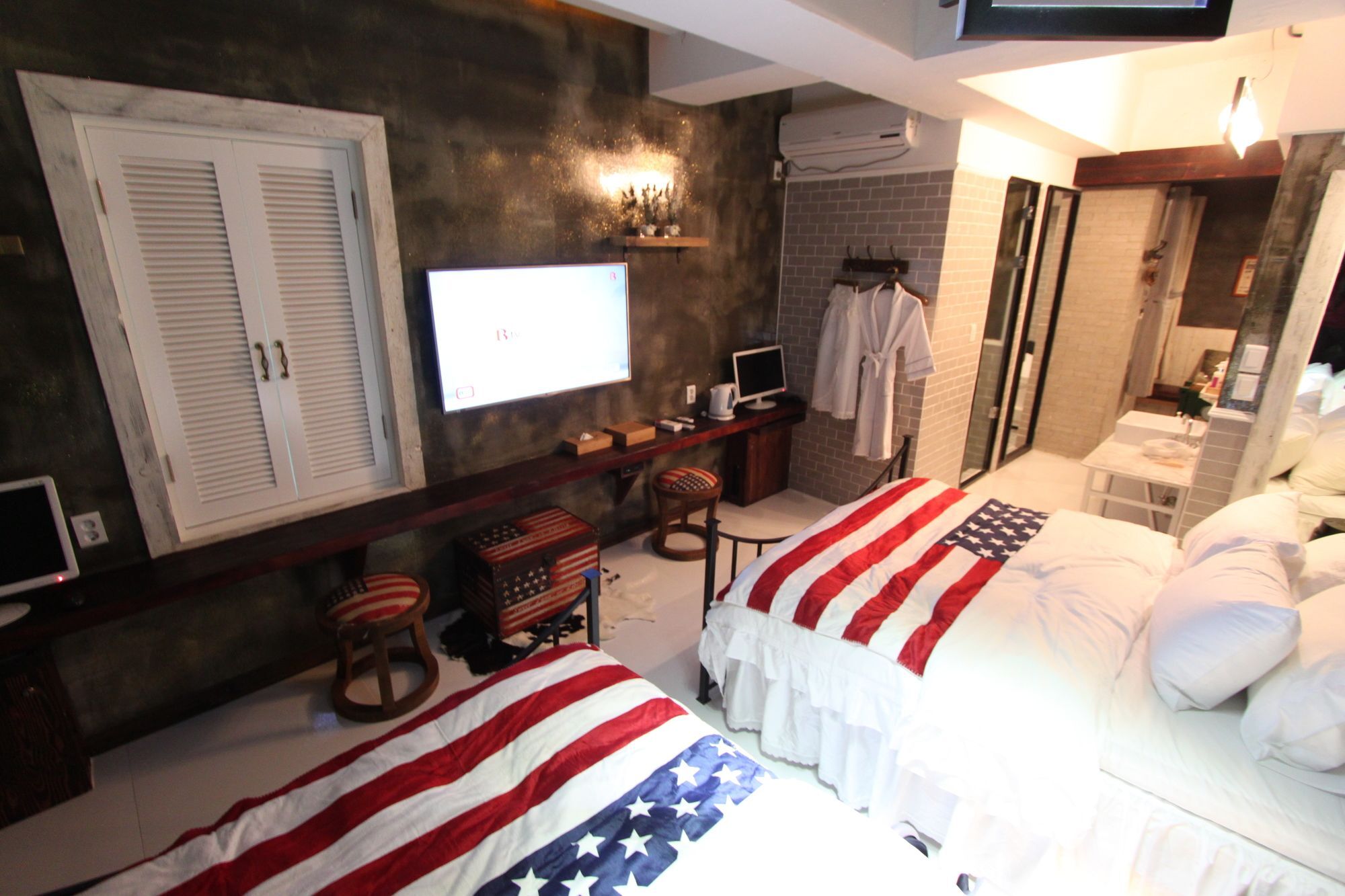 February Hotel Hwanggeum Тегу Екстер'єр фото